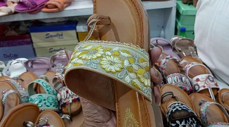 Kolhapuri Chappal For Women's Under 300/ Best Quality Latest Fashion of Kolhapuri (Yellow / brown) - Image 2
