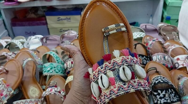 Best Quality Kolhapuri Chappal For Women's Under 299/ Latest Fashion of Kolhapuri (Stone / brown) - Image 2