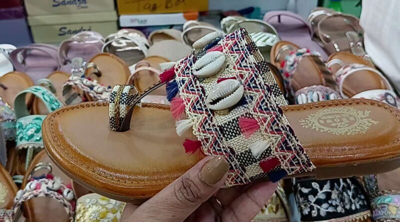 Best Quality Kolhapuri Chappal For Women's Under 299/ Latest Fashion of Kolhapuri (Stone / brown) - Image 3