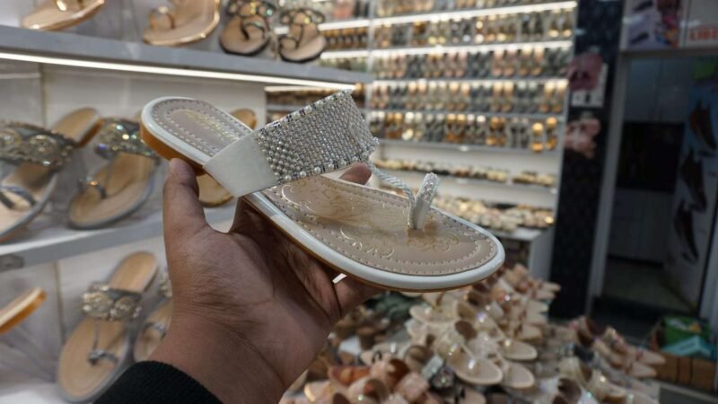 Kolhapuri Chappal For Women's Under 300/ Best Quality Latest Fashion of Kolhapuri (White) - Image 3