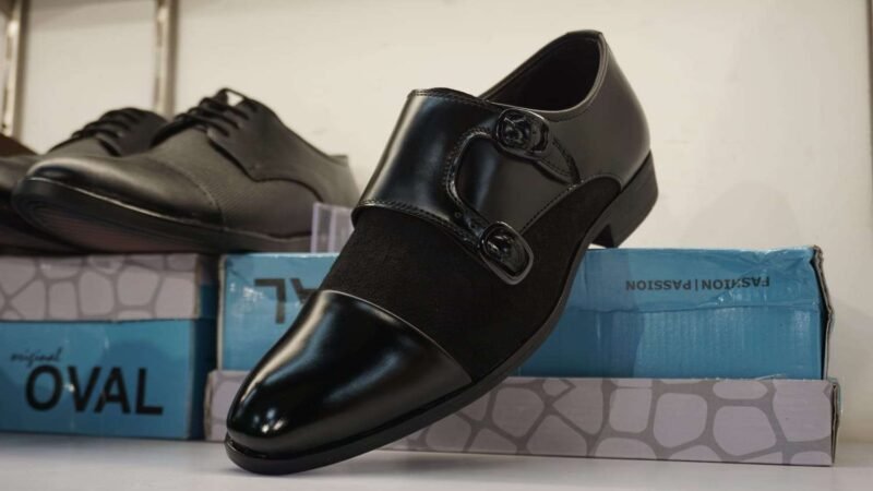 Blue Hill Formal Black Shoe for Men | Shoes for Office - Image 2