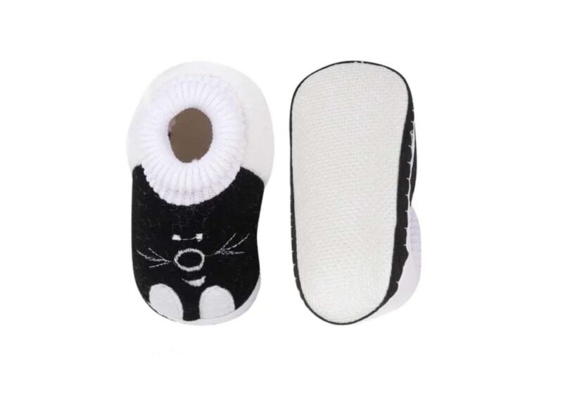 Soft Woolen Winter Footwear 0 to 12 Months Baby | Babies Shoes and Sandals - Image 3