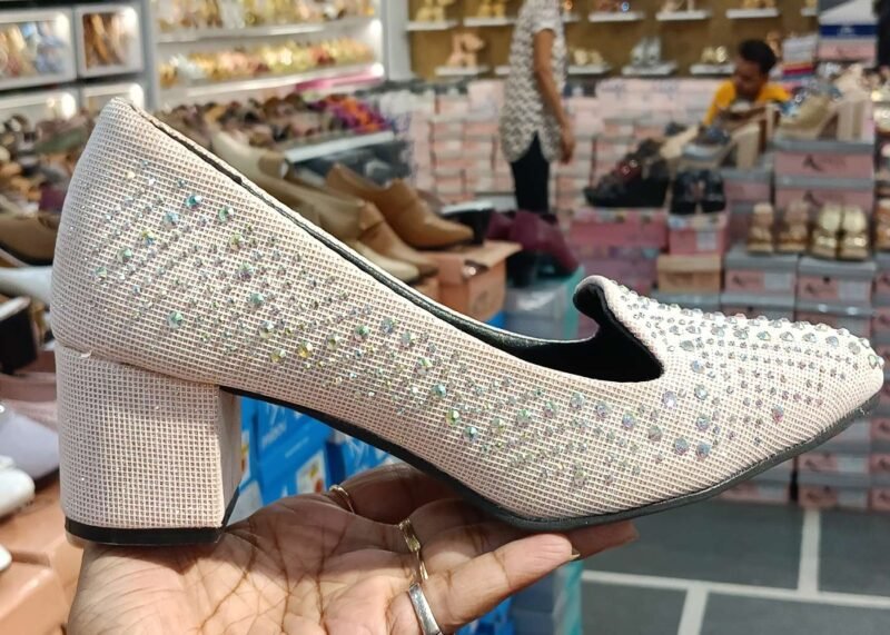 Heels Bellies For Occasions | Beautiful Star Design Under 500