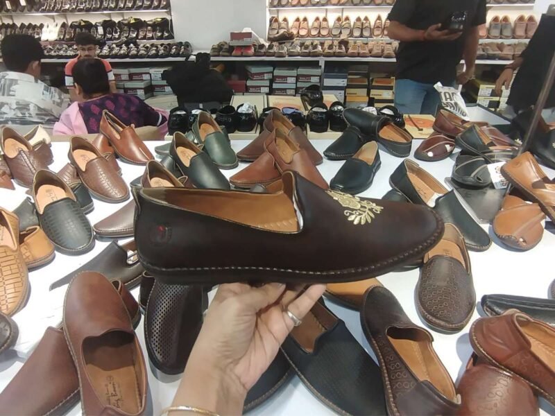 Big-Boon Jaat Style Jutti Dark Brown (Big Discount) - Image 2