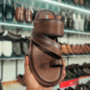 Toe ring brown sandal for men looks like leather slipper