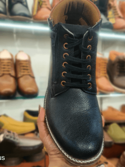 Black leather long boot, tiger hill