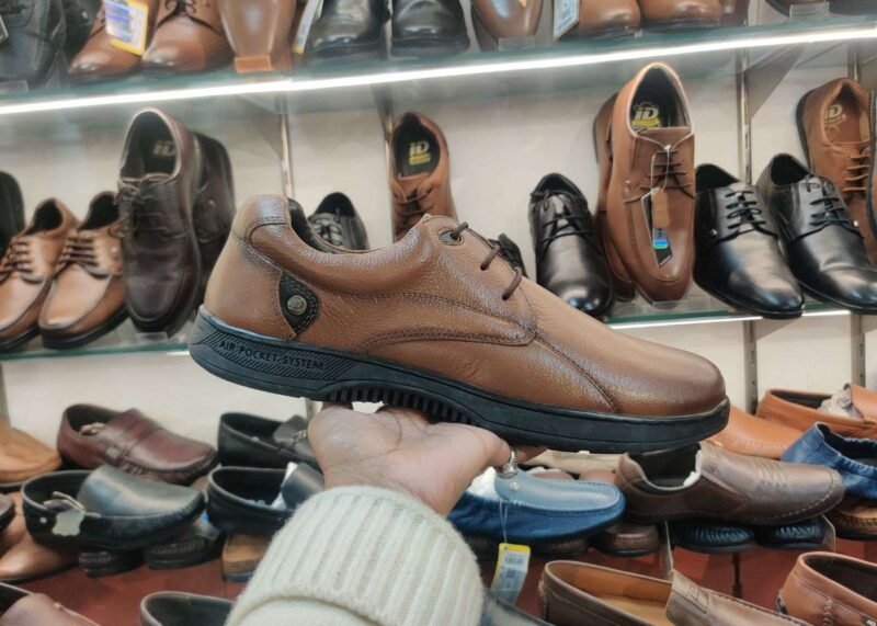 ID Leather Lace Up Breathable Shoes (Brown) Lace-Up Boots For Men