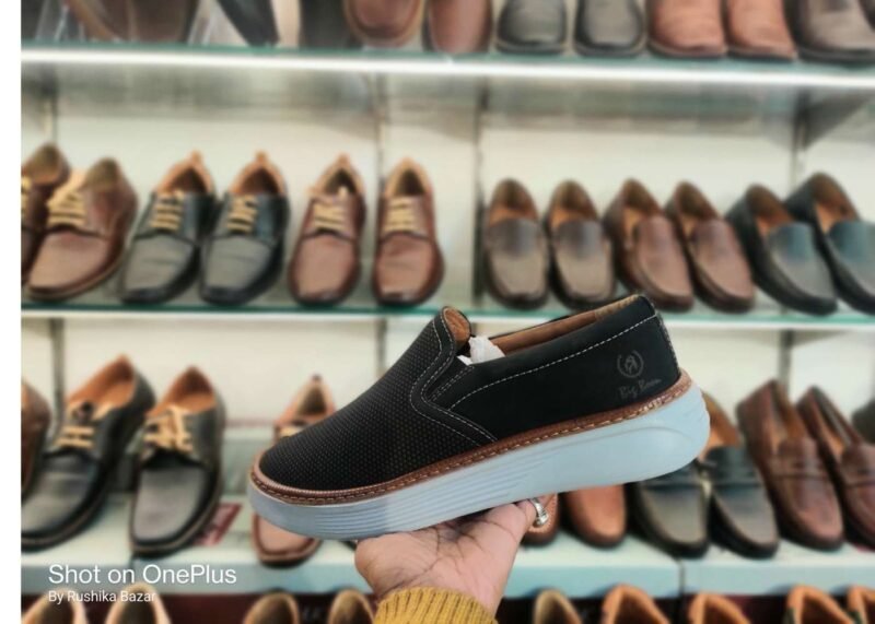 Big Boon Men Casual Loafers Shoes Black Soft Net Design Best Quality Under 1000