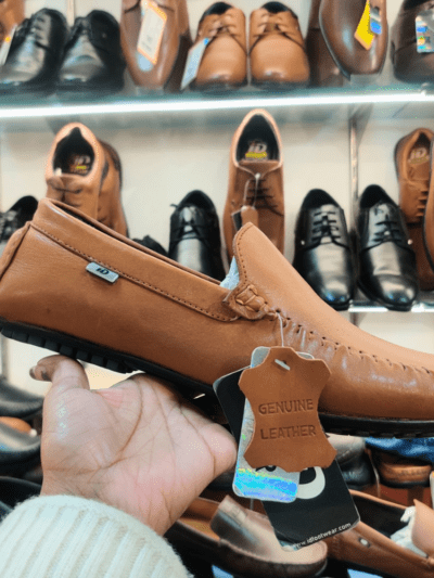 ID brown shoes