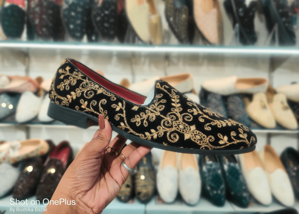wedding traditional style jutti for Indo Western shoes for grome (Black Embroidery) by Rushika Bazar