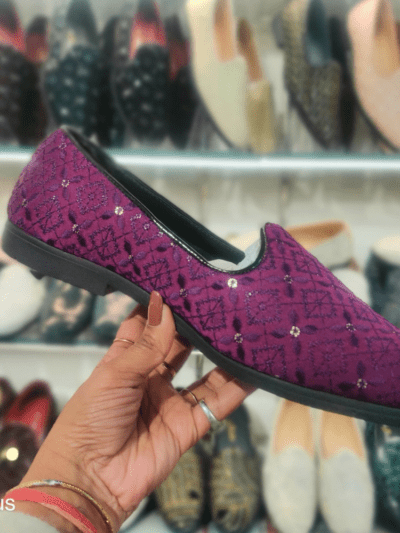 wedding traditional style jutti for Indo Western shoes for grome (Embroidery) by Rushika Bazar