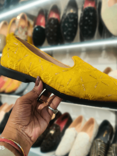 Haldi occasion traditional style jutti for Indo Western shoes for groom (Embroidery) by Rushika Bazar