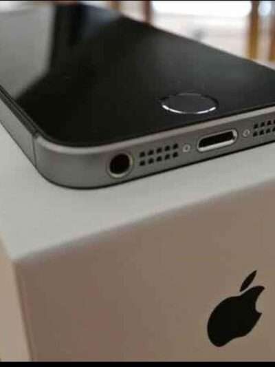 iphone 5s 16gb black with box