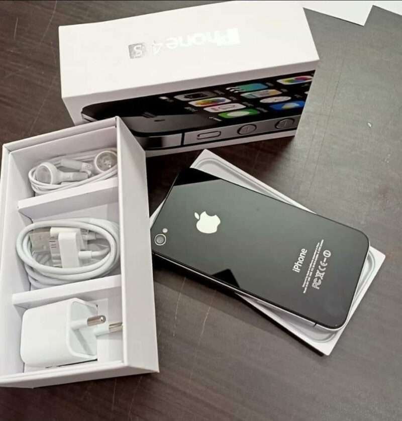 Apple iPhone 4s 16Gb Mobile Phone - Black Refurbished