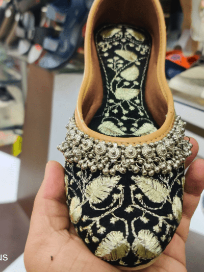 Punjabi jutti ghungroo design, black by Rushika Bazar