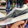 Sports shoes in multicolor lace up, soft and light weight