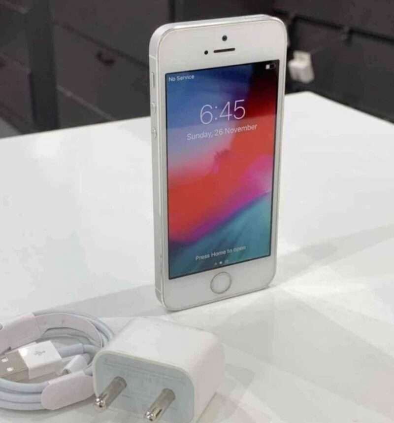 Apple iPhone 5s 16Gb Mobile Phone - Silver Refurbished - Image 5