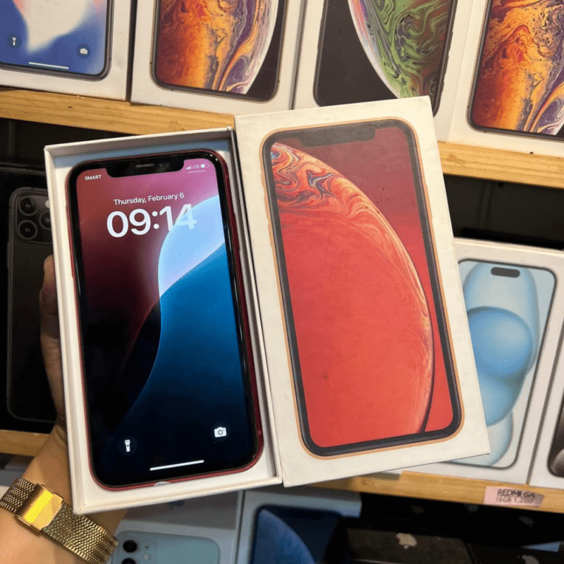 Apple iPhone XR 128Gb Mobile Phone – Red (Used) - Image 8