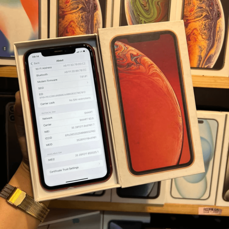 Apple iPhone XR 128Gb Mobile Phone – Red (Used) - Image 5